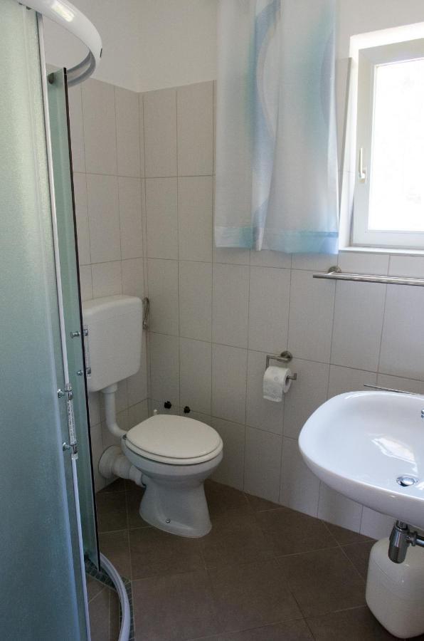 Apartamento Milica Garden Prvic Sepurine Exterior foto