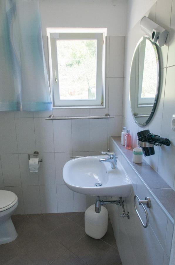 Apartamento Milica Garden Prvic Sepurine Exterior foto
