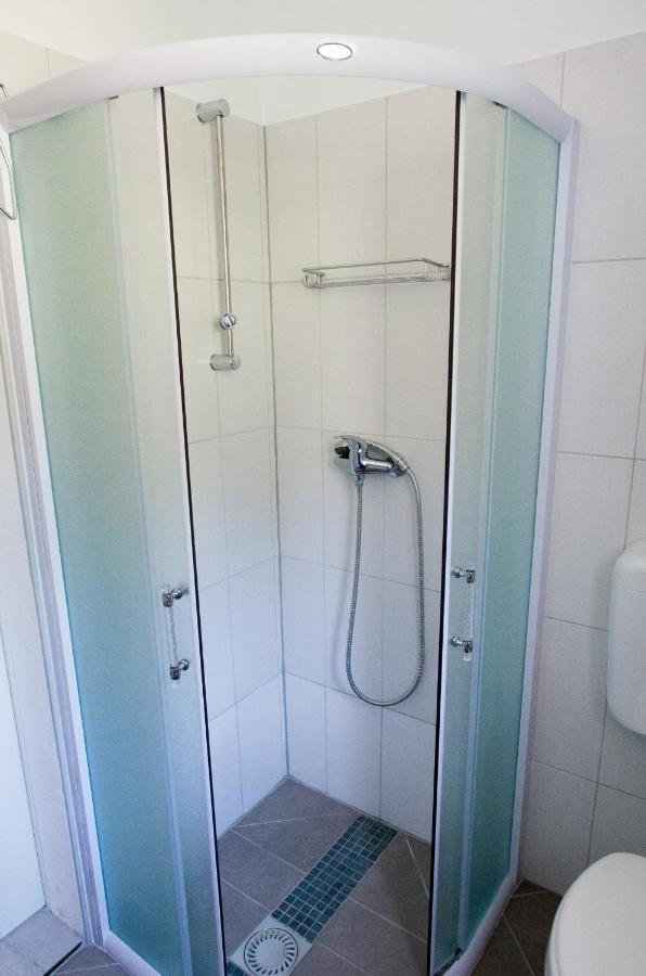 Apartamento Milica Garden Prvic Sepurine Exterior foto